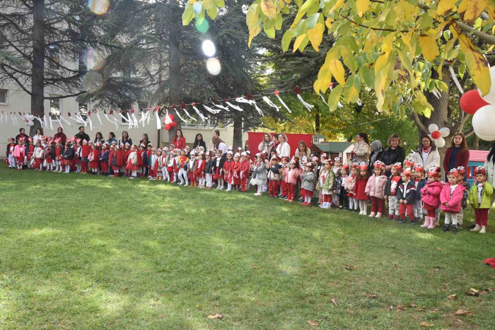 Minikler Cumhuriyet’in 103. yıl dönümünü kutladı